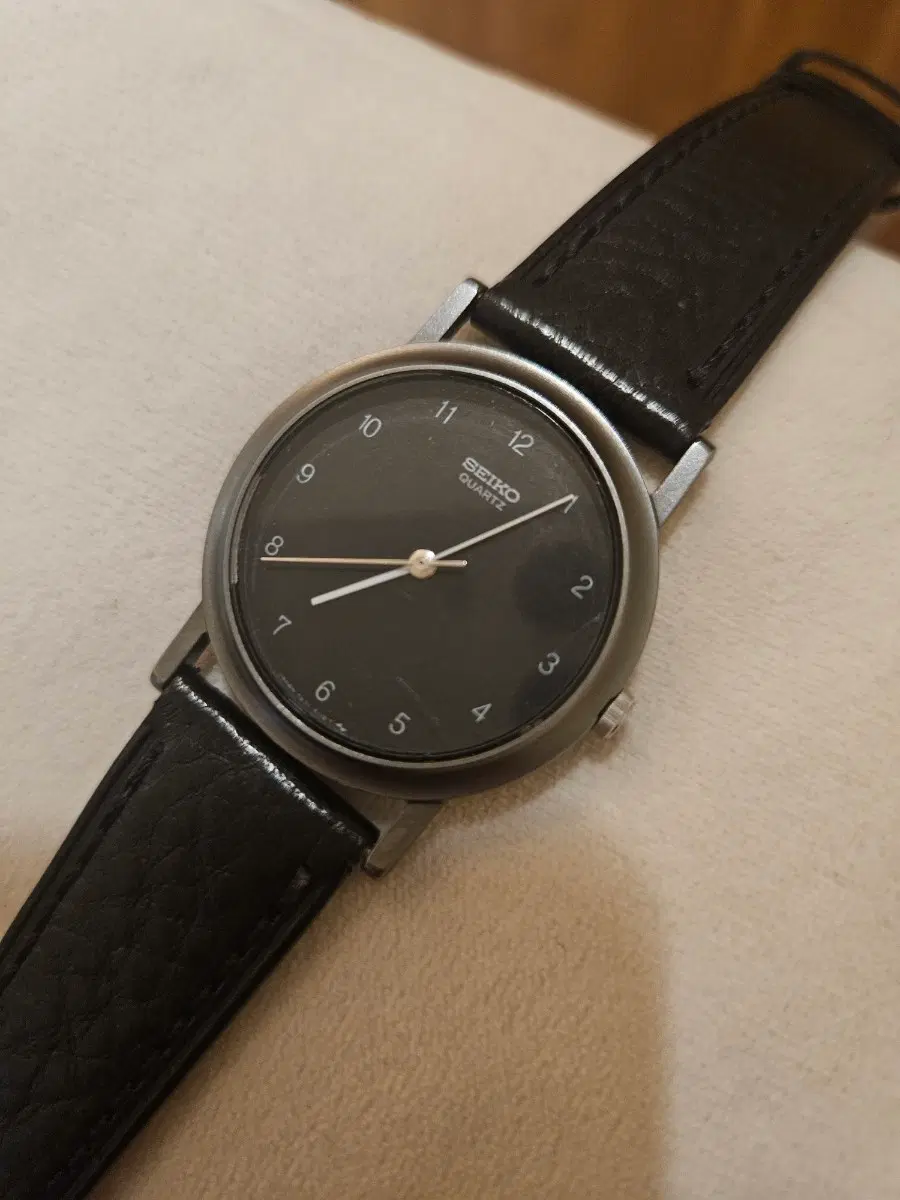 세이코 Seiko 80s 90s 에비뉴 7431-611A 무광 블랙 쿼츠 빈티지 시계