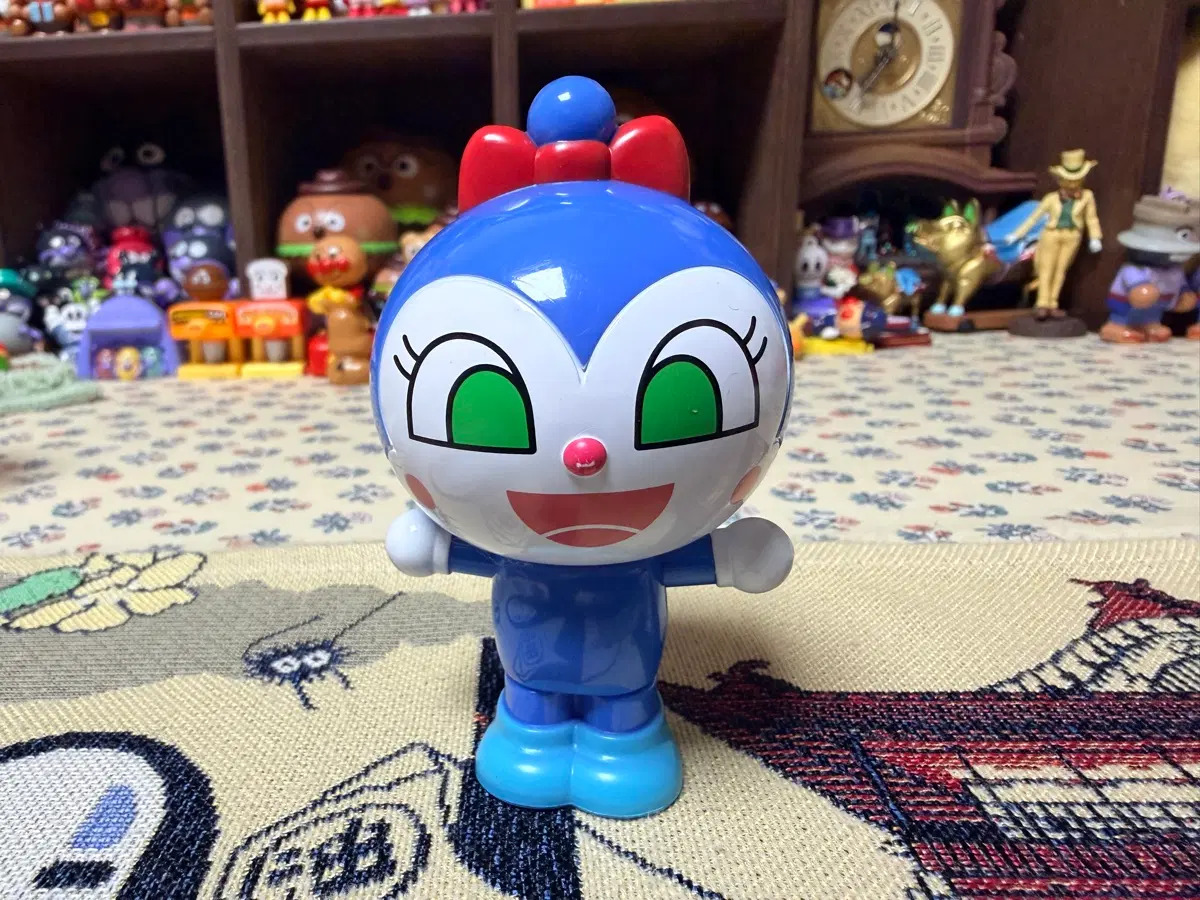 호빵맨 딸랑이 3단 피규어
