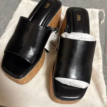 ZARA 코르크 웨지솔 샌들 블랙