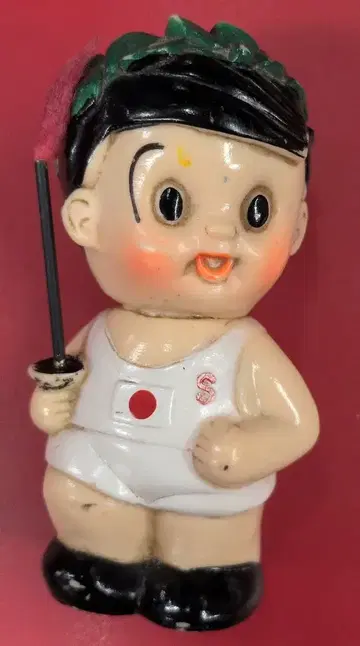 신용금고 저금통 신짱 성화 러너 100mm