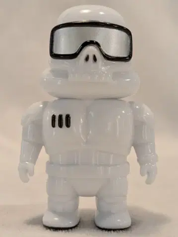 MEDICOMTOY VAG 시리즈 45 PUNKDRUNKERS SPACE CONTROLLER 화이트
