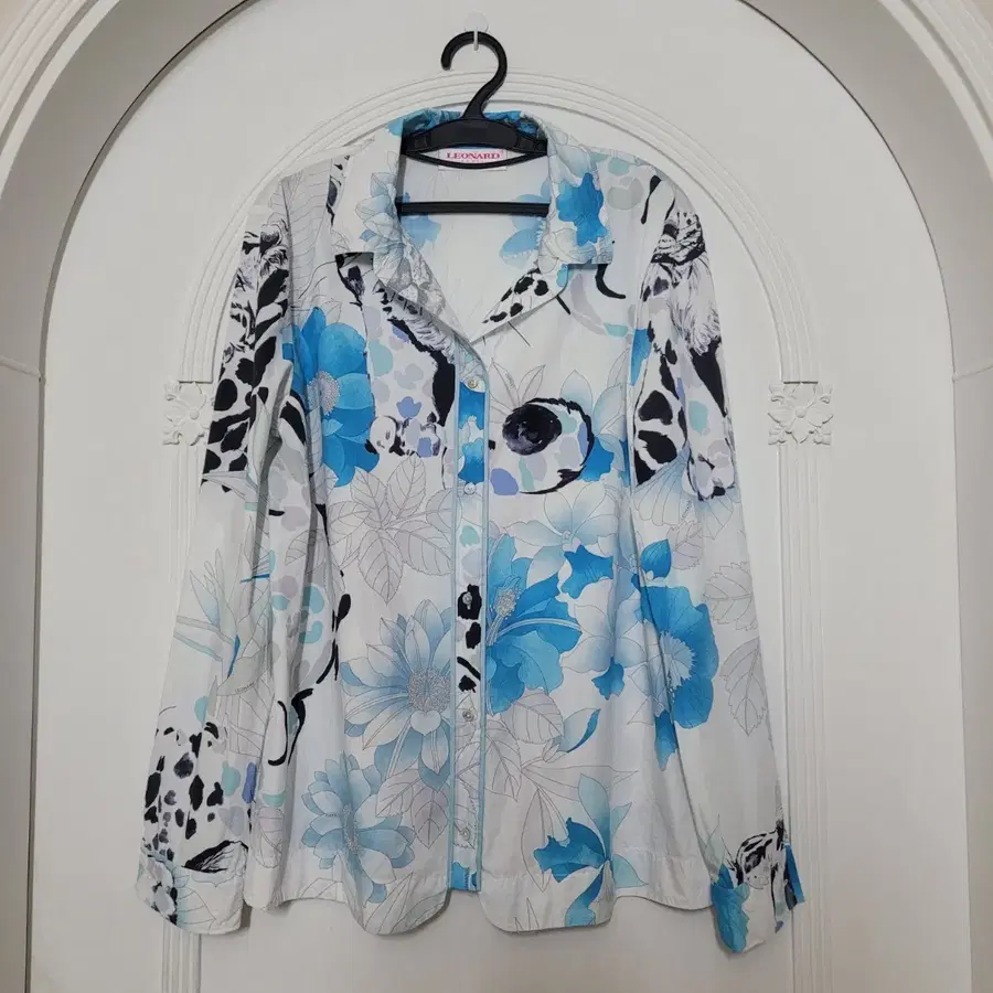 레오나드 파리 블라우스 42 66~77
