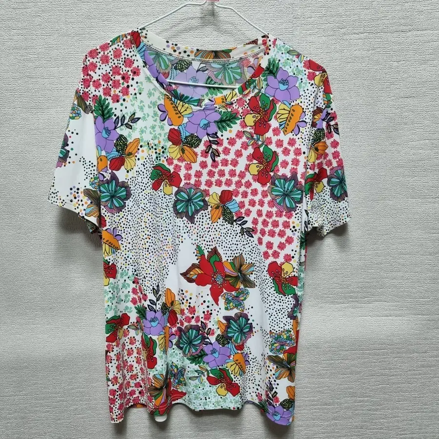 차310 반팔 티셔츠