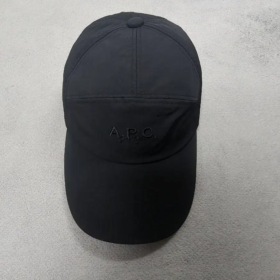 A.P.C. 아페쎄 골프 볼캡