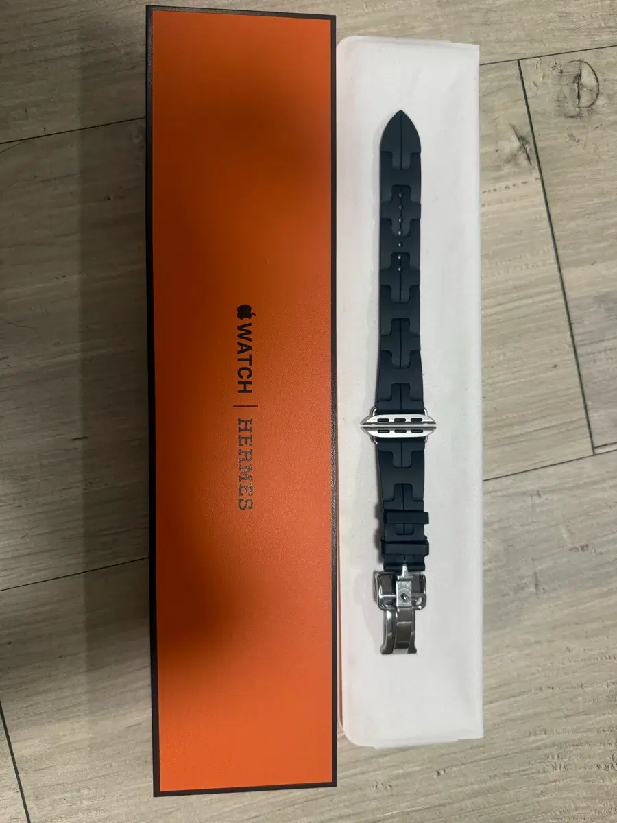 애플워치 에르메스 누아 킬림 싱글 투어 42mm