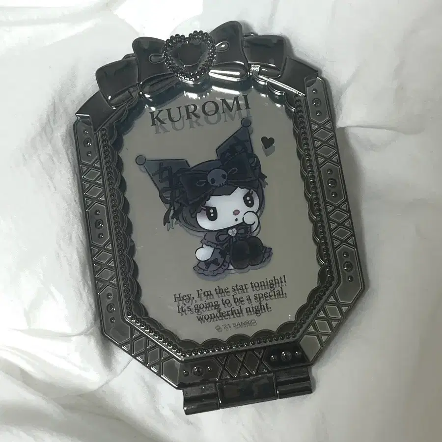 메로쿠로 쿠로미 손거울 거울