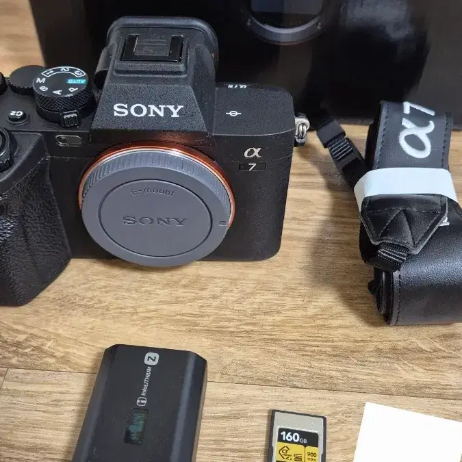 (대전) 소니 A7m4 + cf expess A 160gb