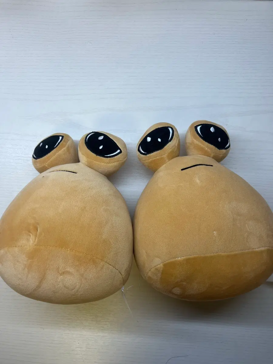 포우 인형 2개