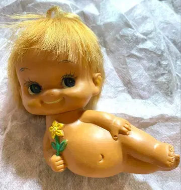 세키구치사제 로라 인형