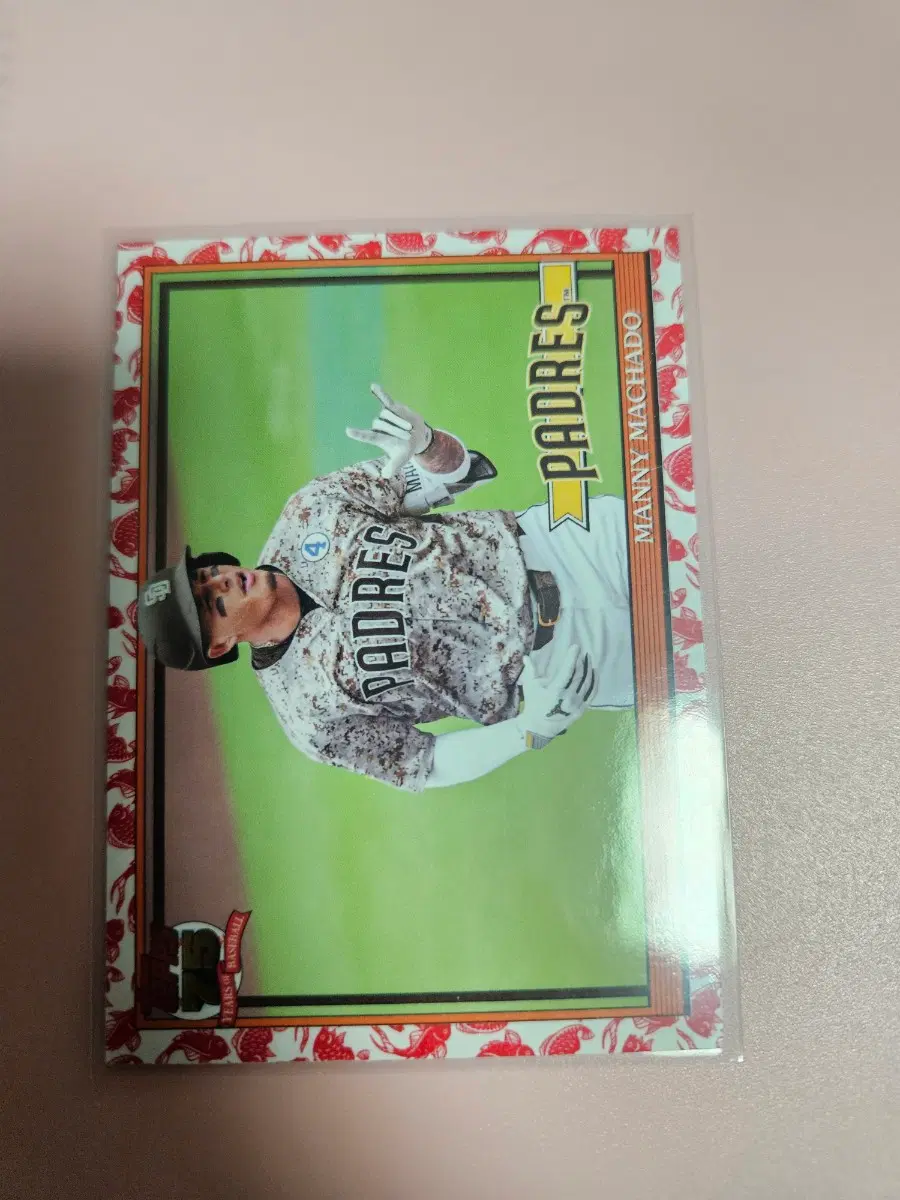 샌디에이고)매니 마차도 2026 Topps Koi Fish