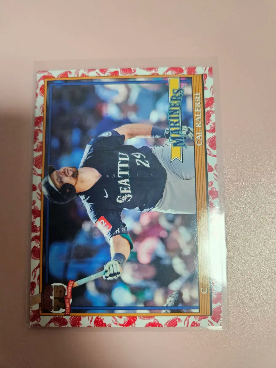 시애틀)칼 랄리 2026 Topps Koi Fish