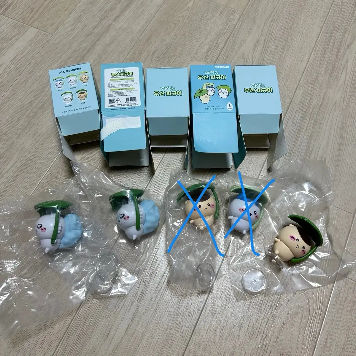 (미개봉) 먼작귀 치이카와 모몽가 쿠리만쥬 우산 롯데시네마 피규어