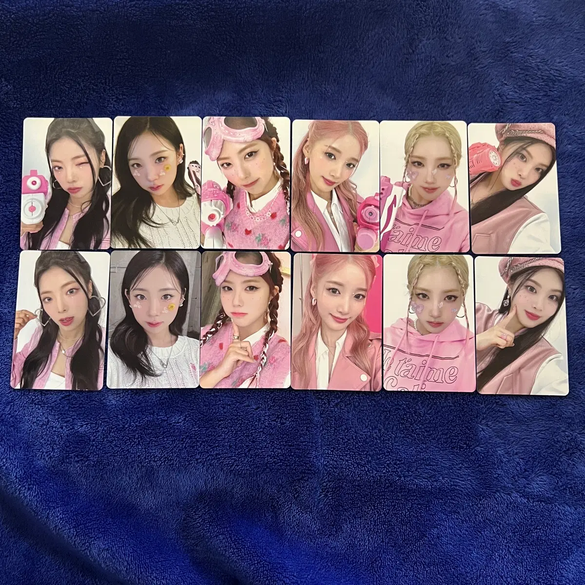 퍼플키스 시즌그리팅 포카 양도 sell purplekiss