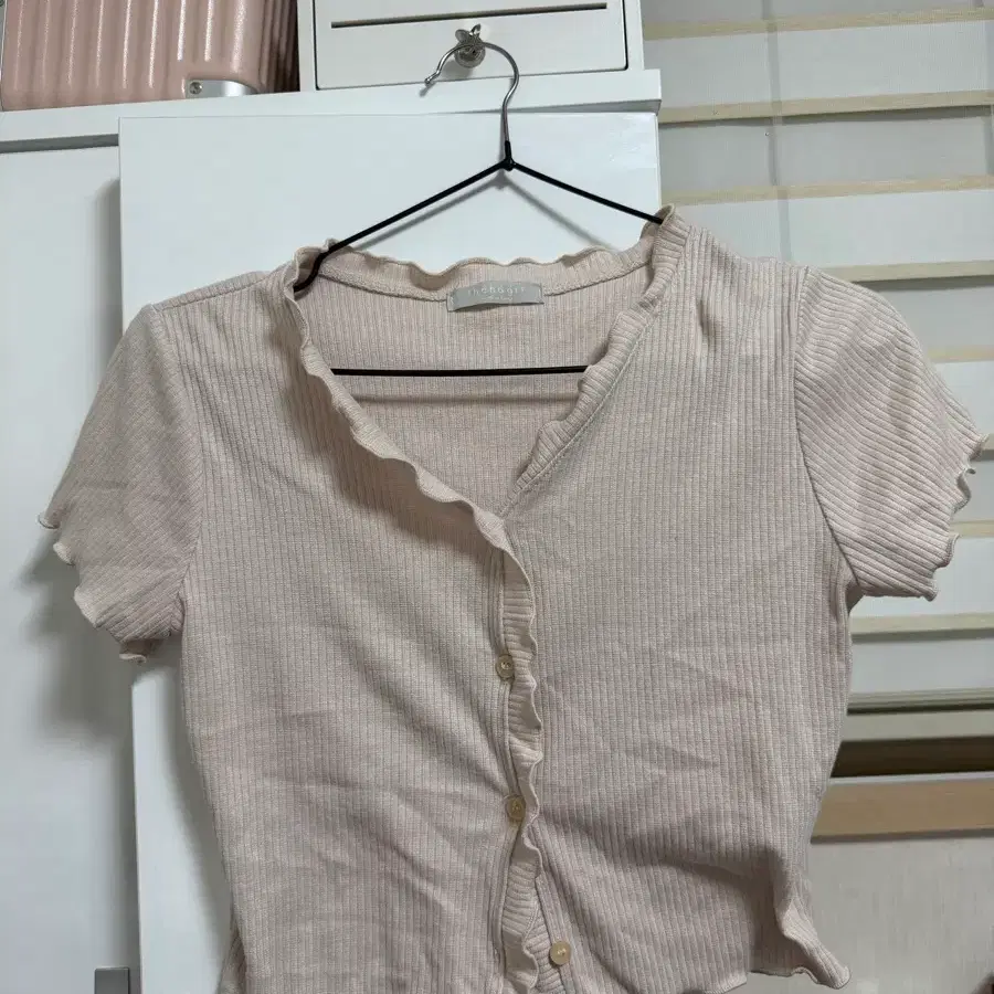베이지 반팔 가디건