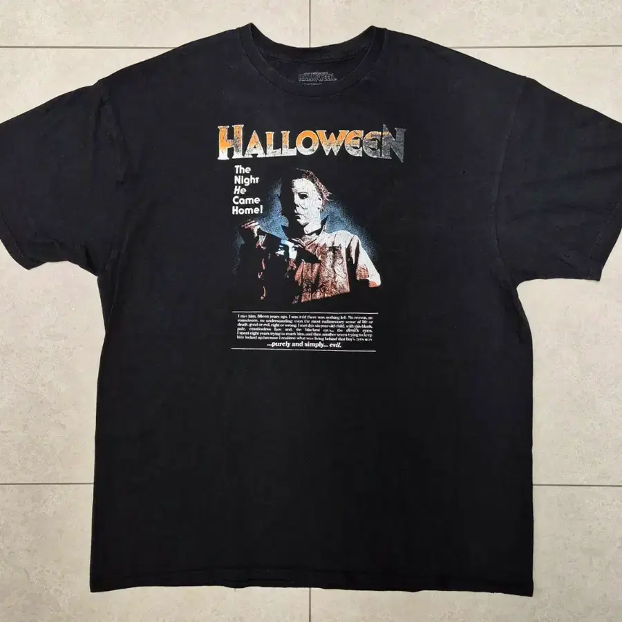 2022s JOHN CARPENTER'S 'HALLOWEEN' Michael Myers Graphic Black T-Shirt (2XL)