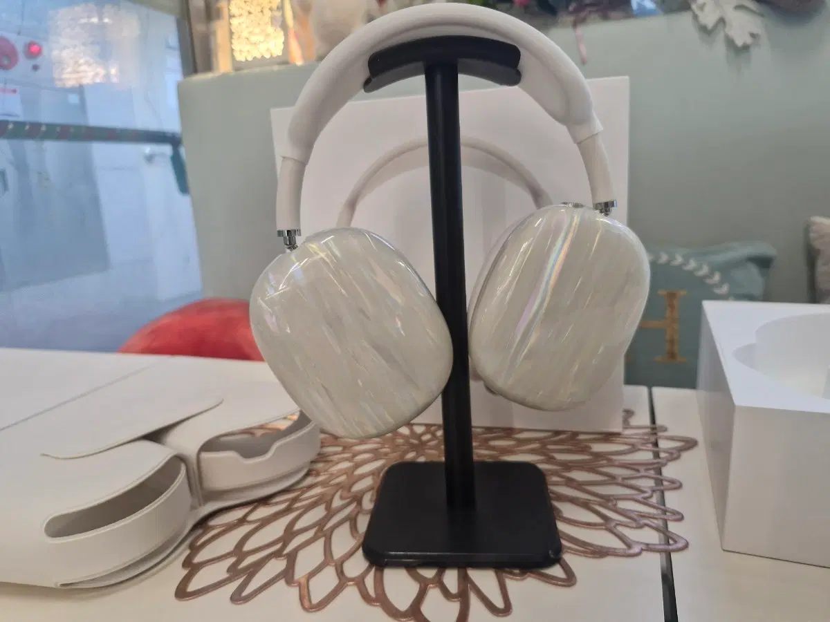개봉만한 Apple AirPods Max랑 전용 거치대 판매합니