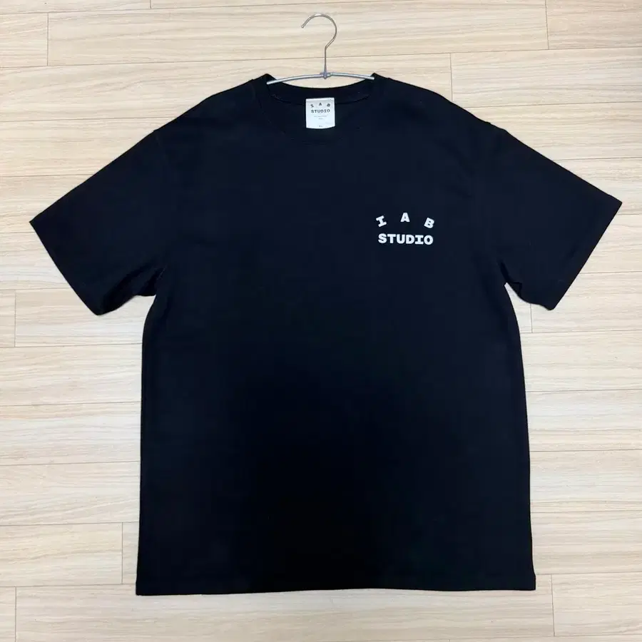 아이앱 10주년 반팔 블랙 xl