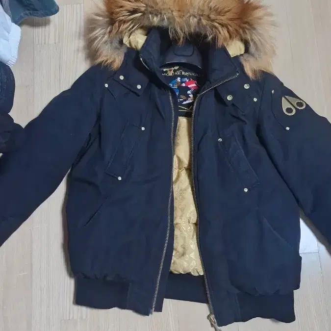 무스너클 발리스틱 금장 금펄 L