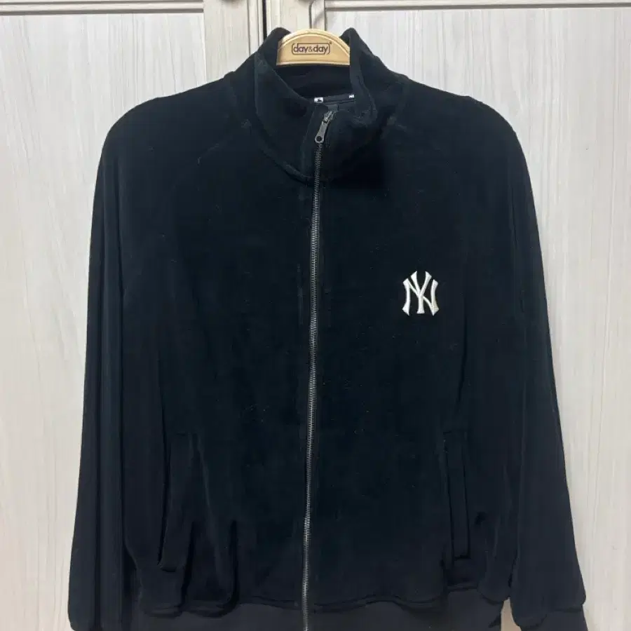 MLB 집업