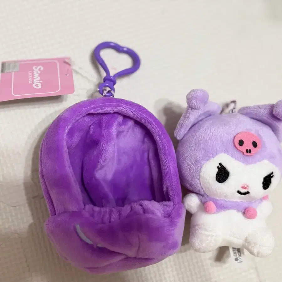 산리오/ 쿠로미 과일하우스 그레이프 인형키링