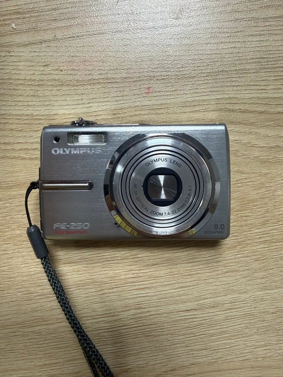 올림푸스 FE-250
