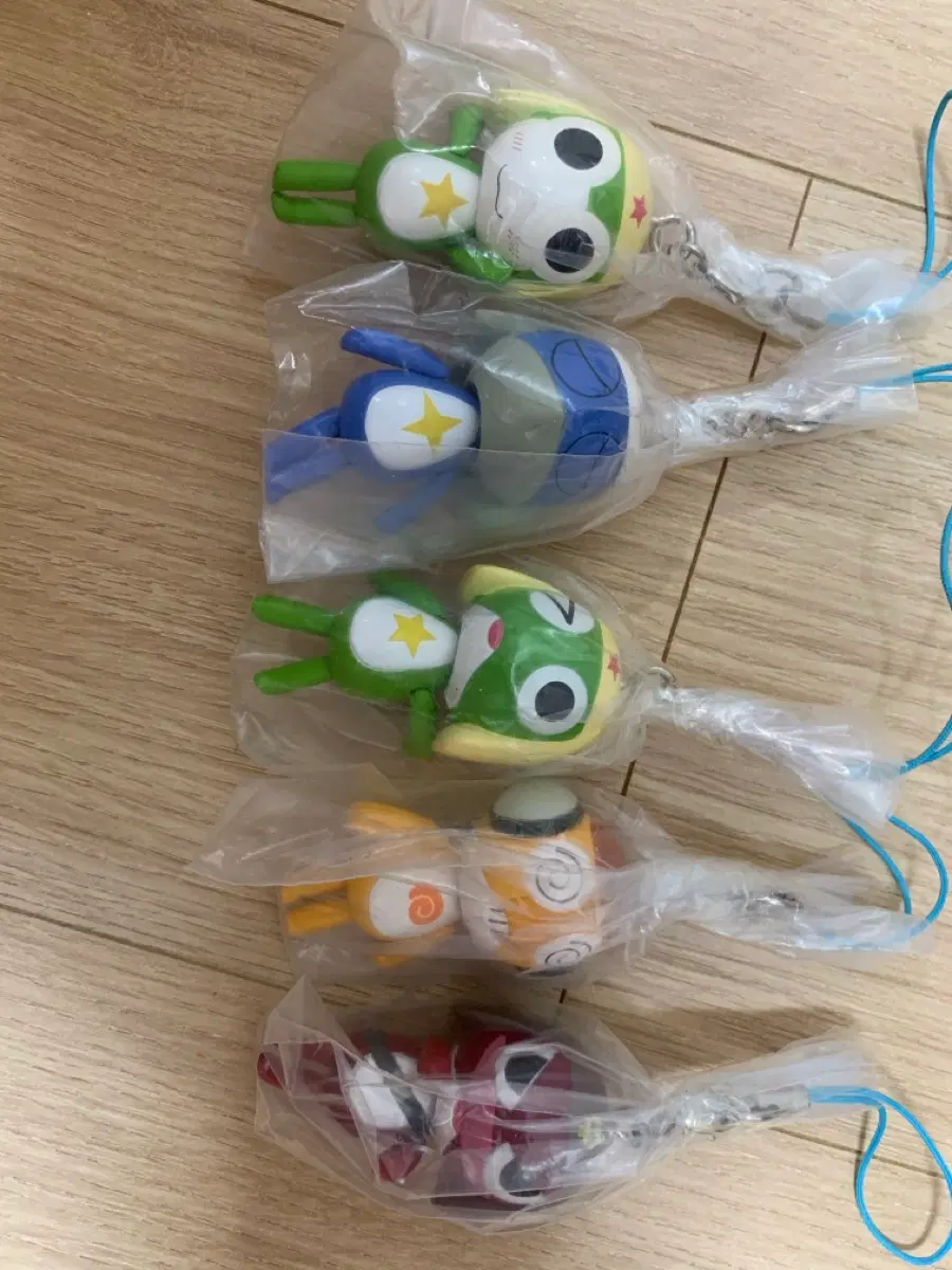 개구리중사 케로로 피규어 5종 세트 고리 클립 스크랩 가챠 대롱대롱