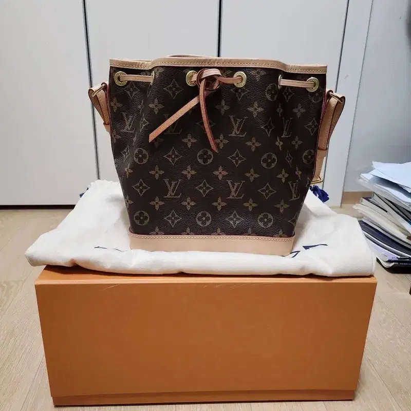루이비통 쁘띠뜨 노에