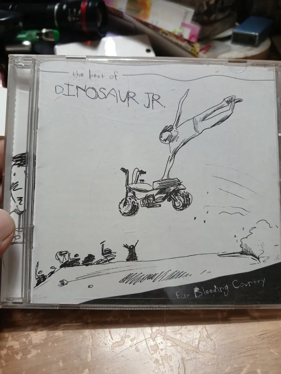 다이너소어 주니어 베스트 음반 Ear Bleeding Country