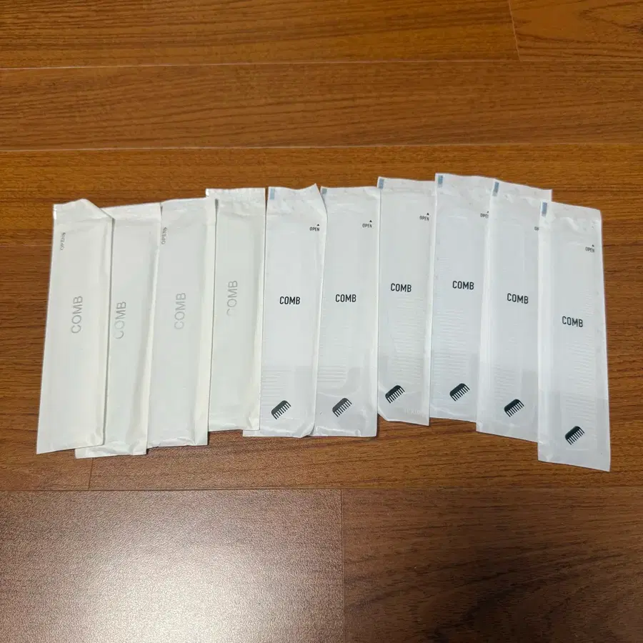 [새상품] 개별 포장 여행용 휴대용 머리빗 10개 세트