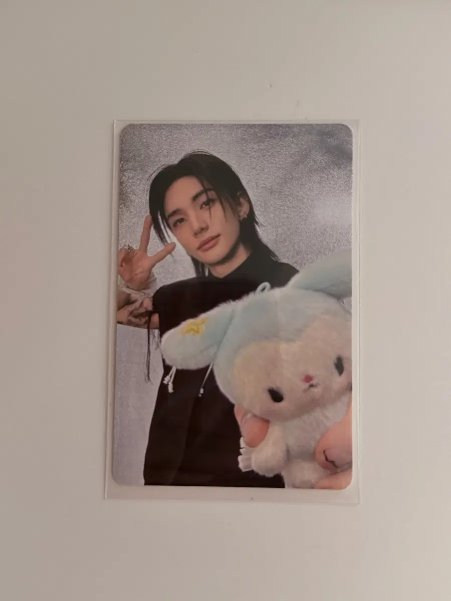 스트레이키즈 스키즈 현진 팝업 현장 포카