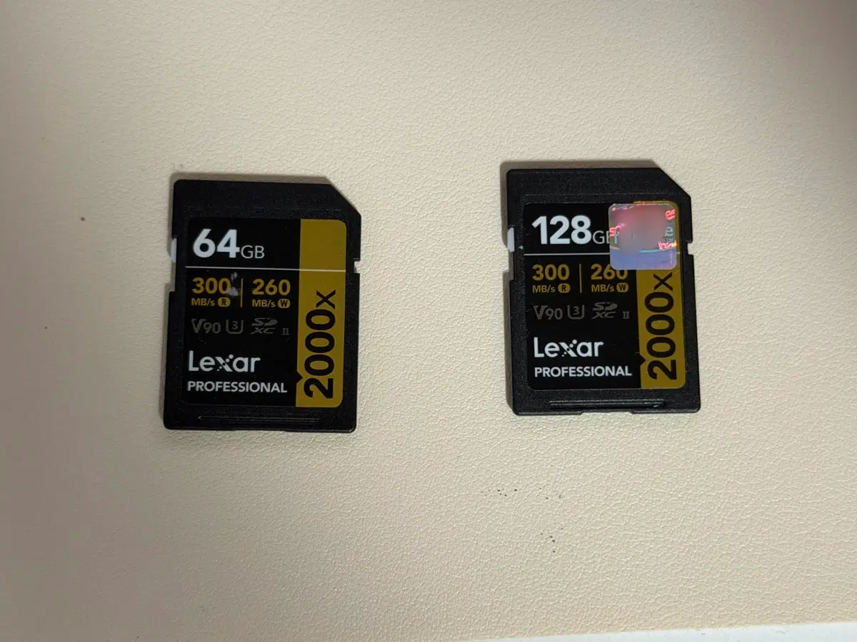 렉사 프로페셔널 SD카드 64GB / 128GB 2000x v90