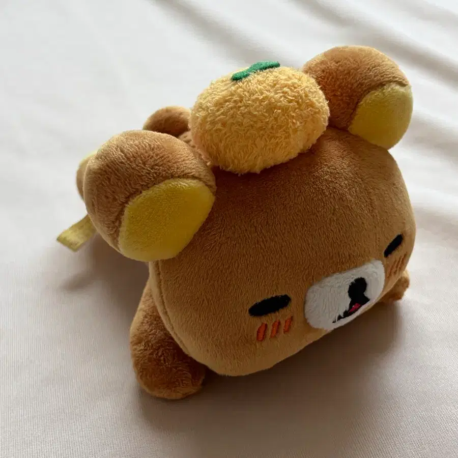 고전 엎드린 리락쿠마 인형