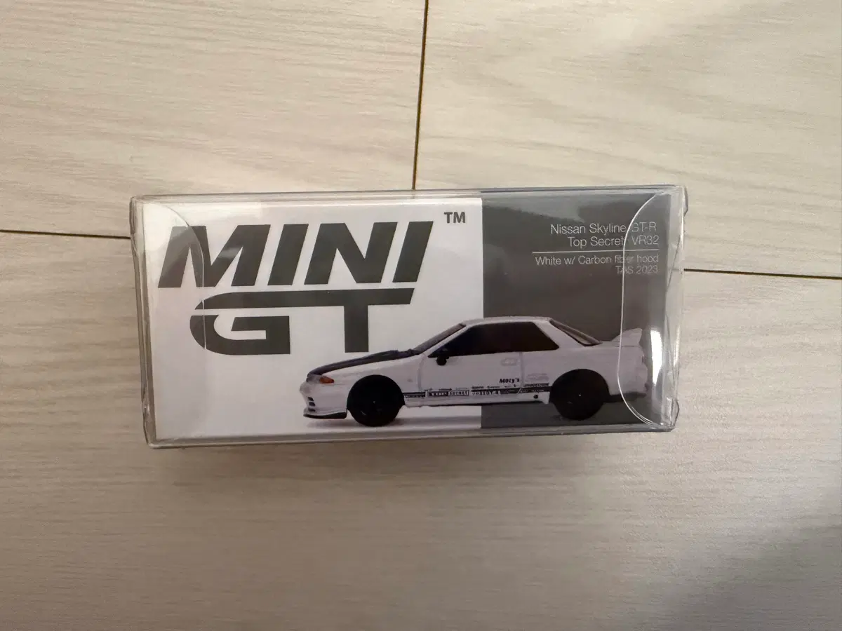 미니지티 483 닛산 스카이라인 GT-R 탑시크릿 VR32 화이트