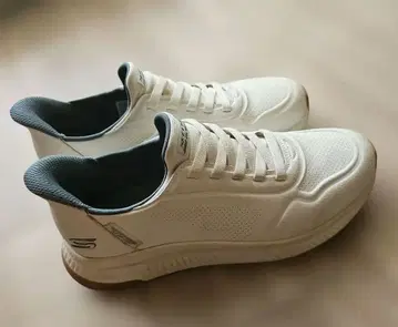 SKECHERS BOBS 스니커즈 화이트 25.5cm