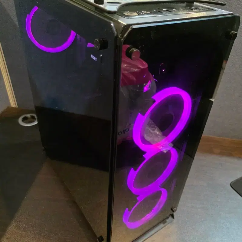 i7-8700K 16G GTX1660 SUPER SSD250G