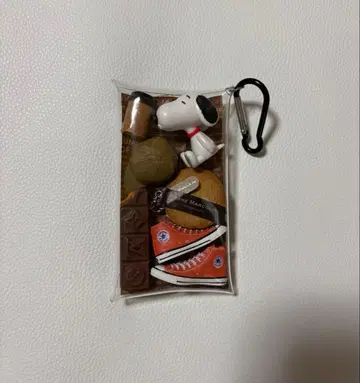 가챠 파우치. SNOOPY. 뉴에라 컨버스. 오렌지