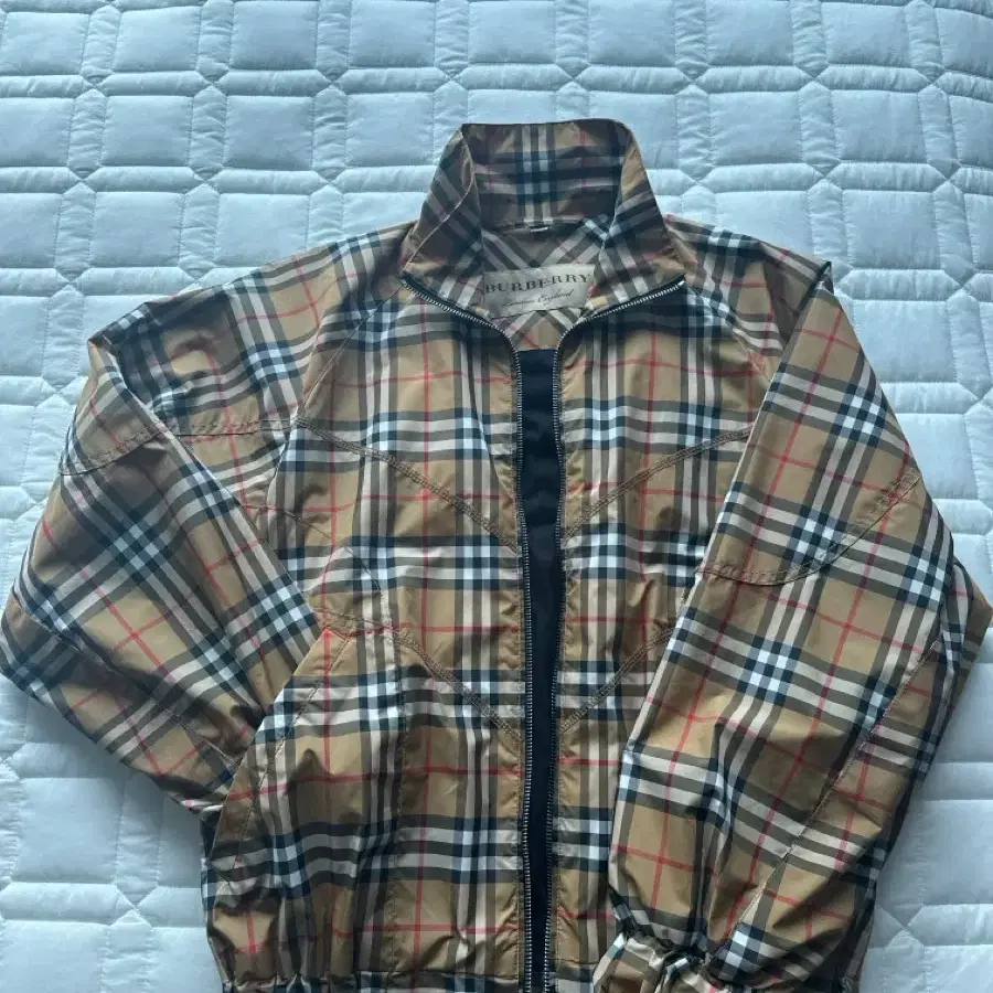 버버리 런던(BURBERRY London) 노바체크 윈드브레이커