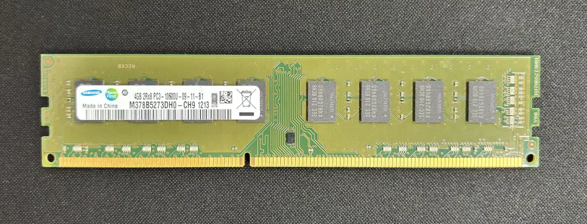[중고메모리] 삼성 DDR3 4GB PC3-10600U 1333MHz 데스크탑 램