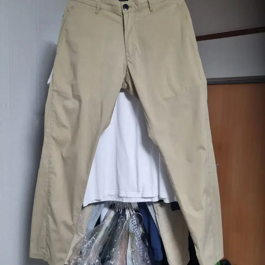 (드라이 완료)DRIES HOMME 면바지 베이지 32사이즈