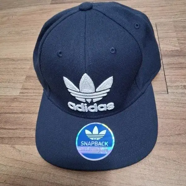 아디다스 오리지널스 트레포일 스냅백 (Snapback)