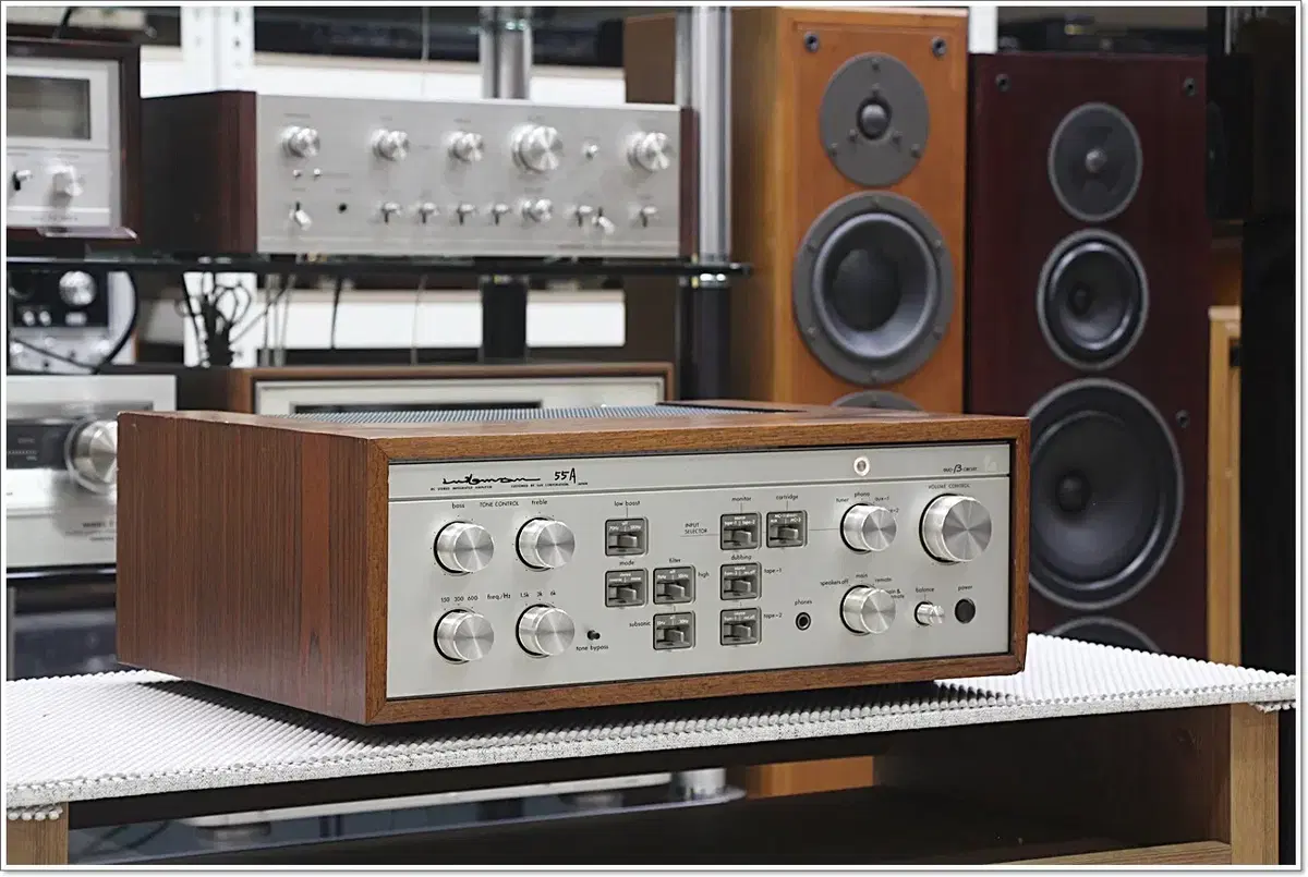럭스만(LUXMAN) A급 고급형 인티앰프 모델 L-55A