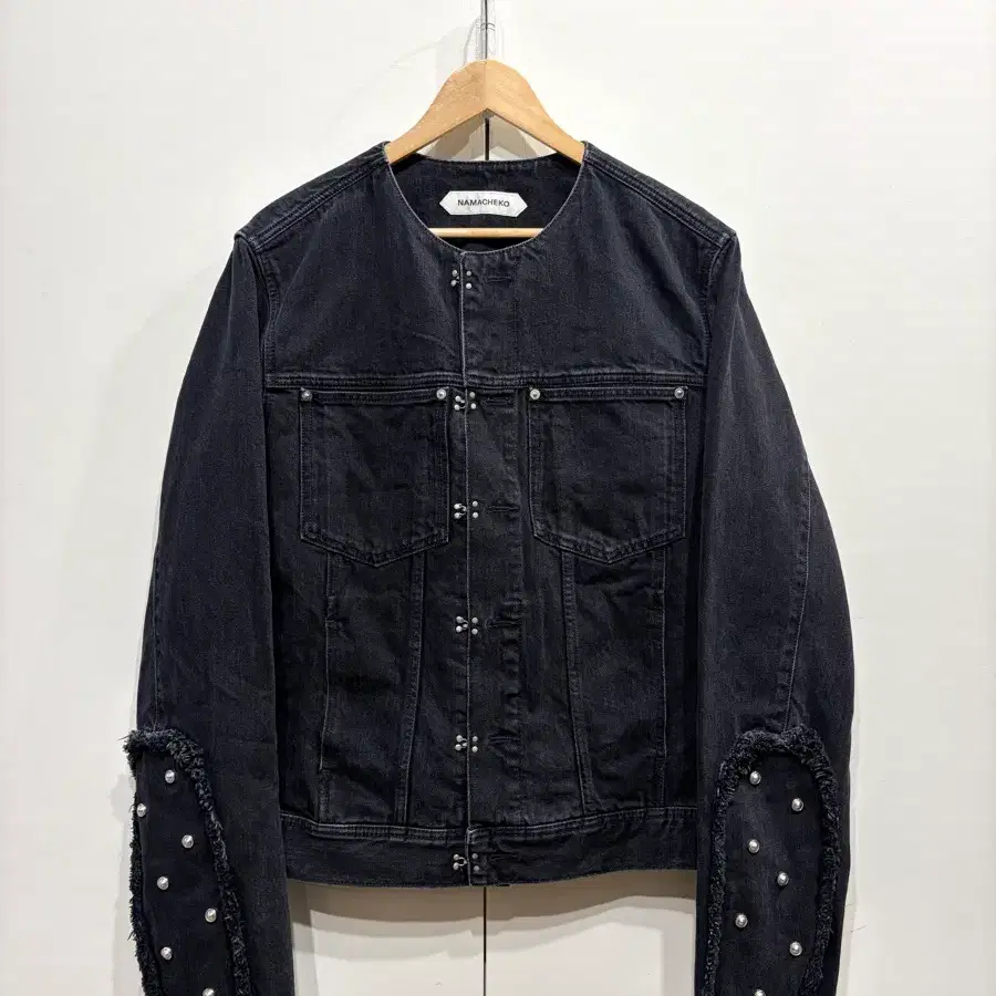 23AW 나마체코 스터드 데님 자켓