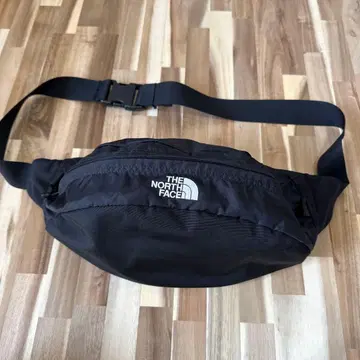 THE NORTH FACE Sweep NM72304 블랙 4L