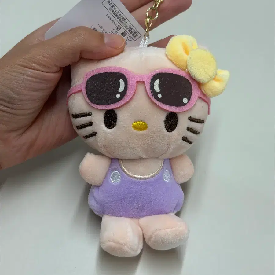 헬로키티 썬글라스 인형 키링 새상품