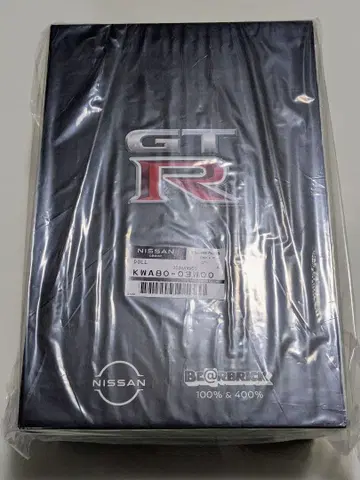 NISSAN GT-R BE@RBRICK 100%&400% 미개봉 새상품