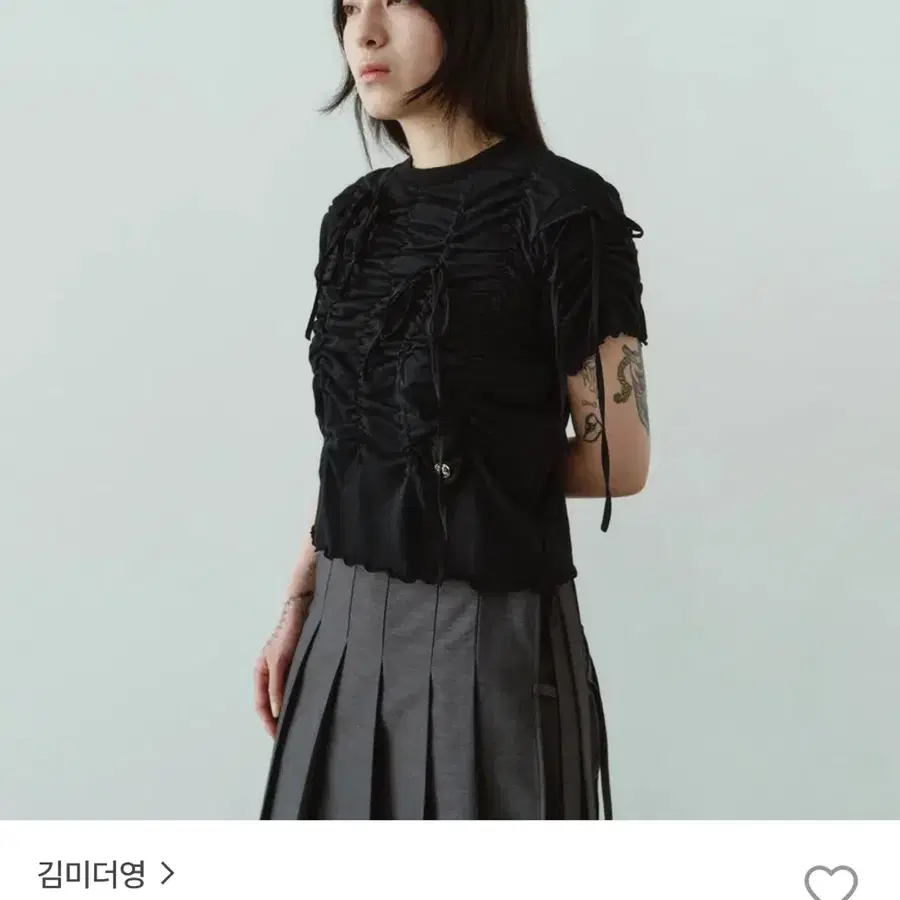 김미더영 셔링 탑 OS