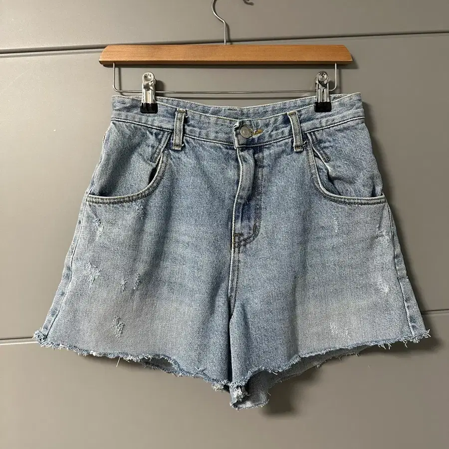데님 쇼츠 핫팬츠 연청 컷팅 반바지