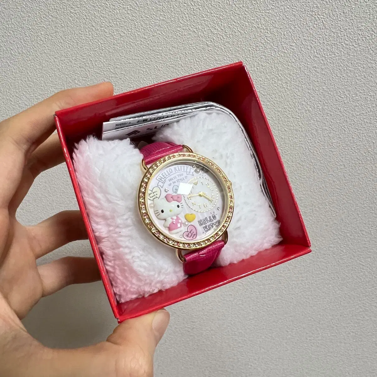 2018 헬로키티 손목 시계