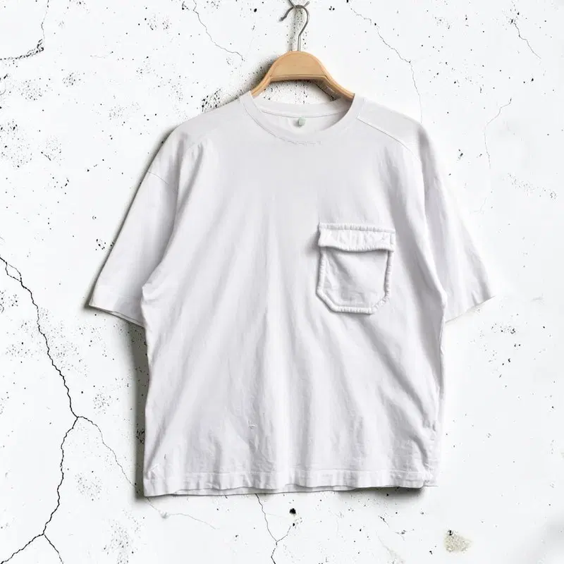 0AMC 포켓 반팔티 M0932