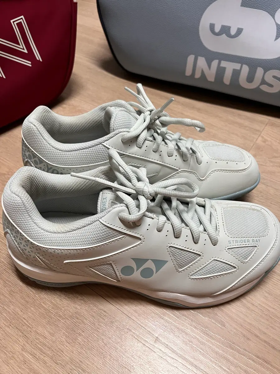 요넥스
